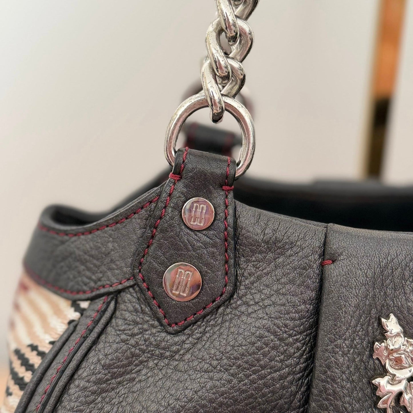 Pre-loved Daks Handbag/Shoulder Bag