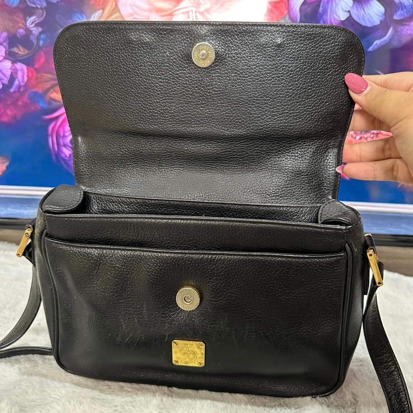 Pre-loved Vintage MCM Black Satchel Bag