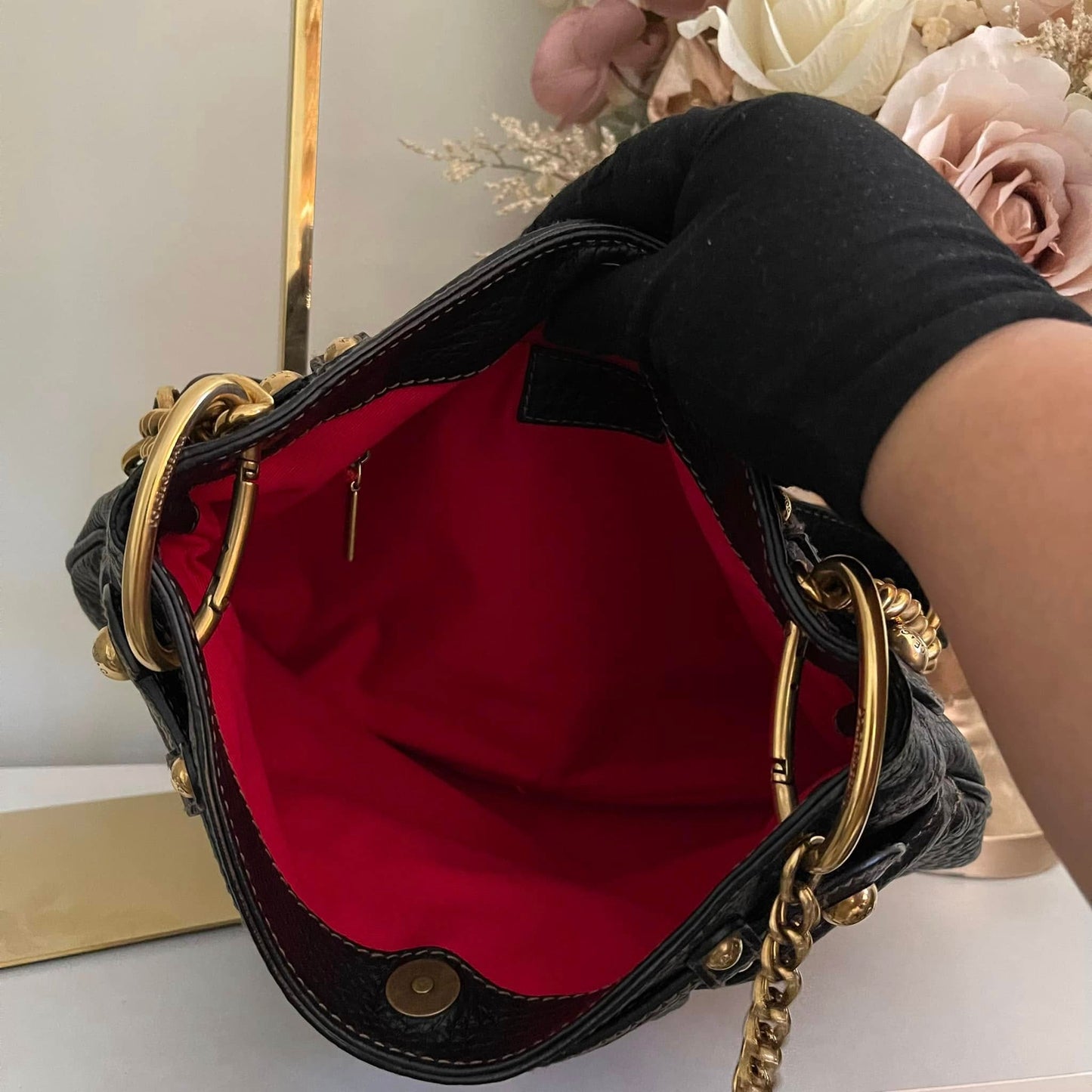 Pre-loved Dolce & Gabbana Black Pebbled Leather Shoulder Bag