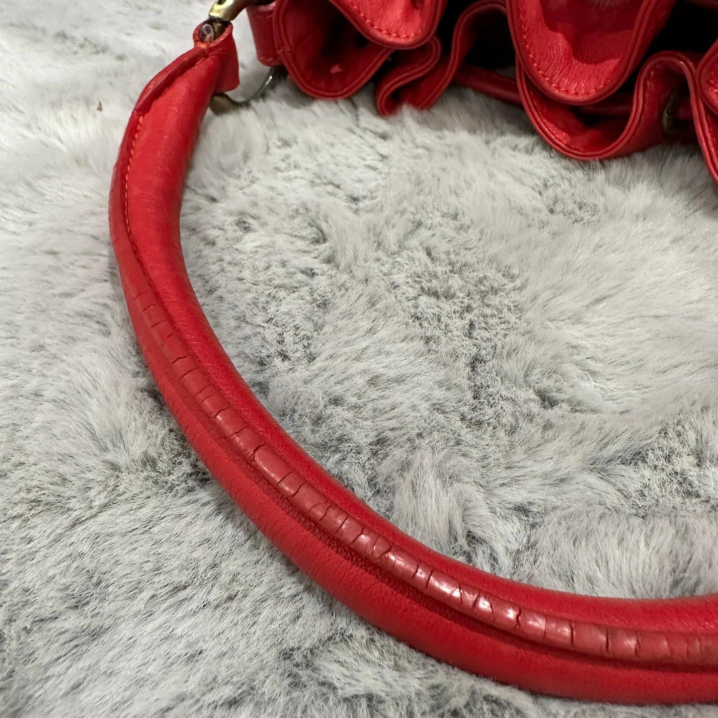 Pre-loved MCM Bucket Bag Red