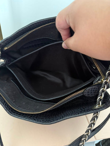 Pre-loved DAKS Black Croc-Embossed Leather Chain Shoulder Bag