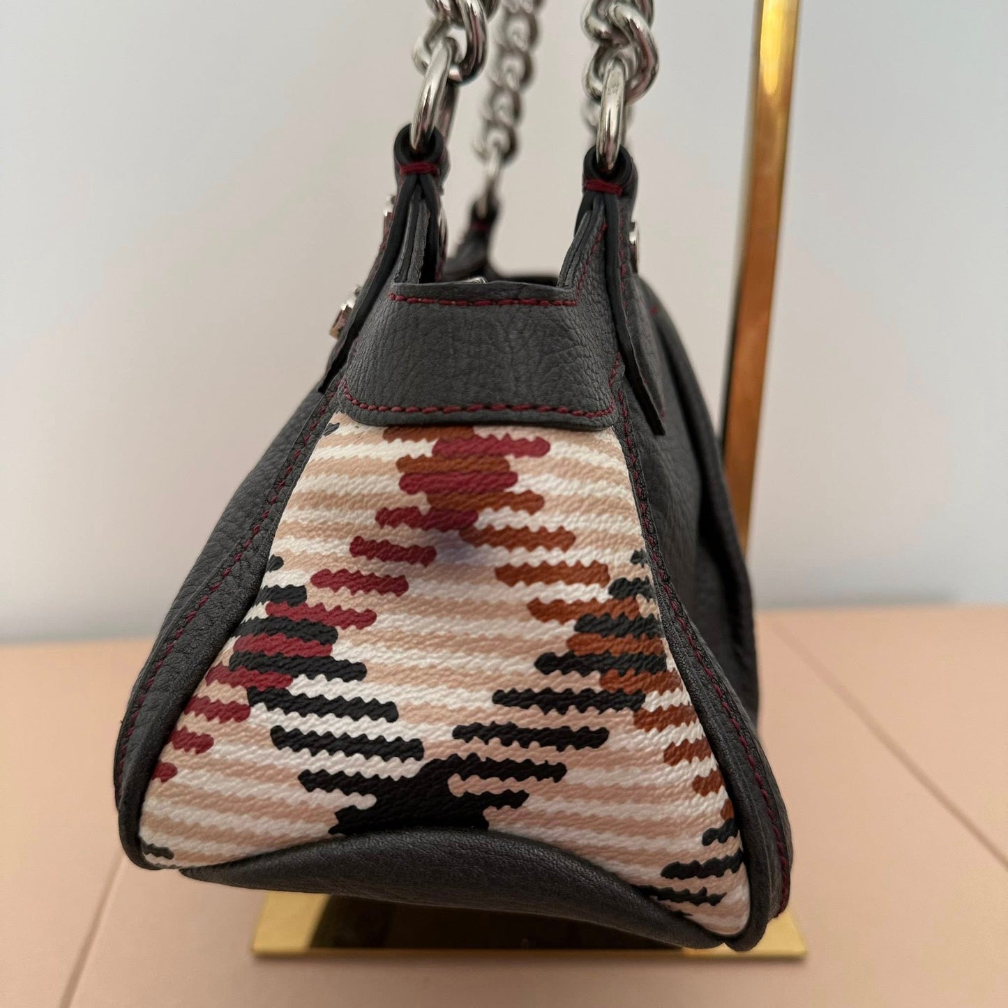 Pre-loved Daks Handbag/Shoulder Bag