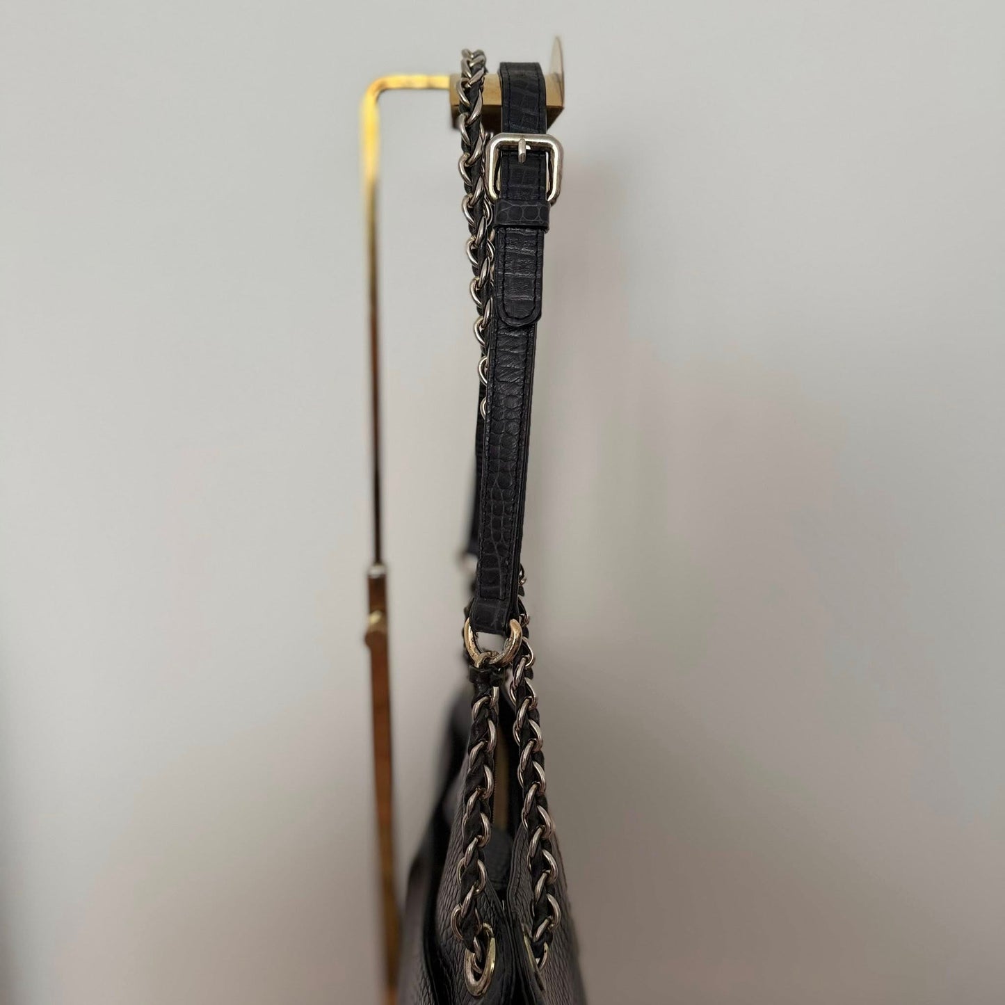 Pre-loved DAKS Black Croc-Embossed Leather Chain Shoulder Bag