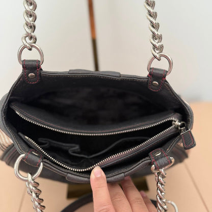 Pre-loved Daks Handbag/Shoulder Bag