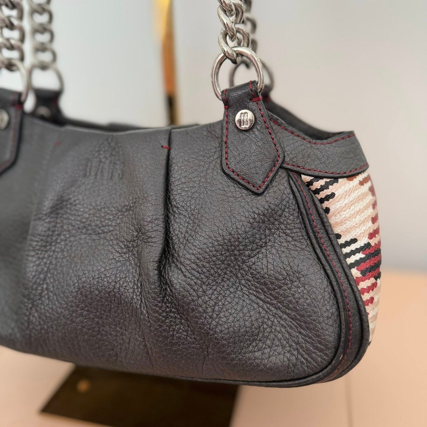 Pre-loved Daks Handbag/Shoulder Bag