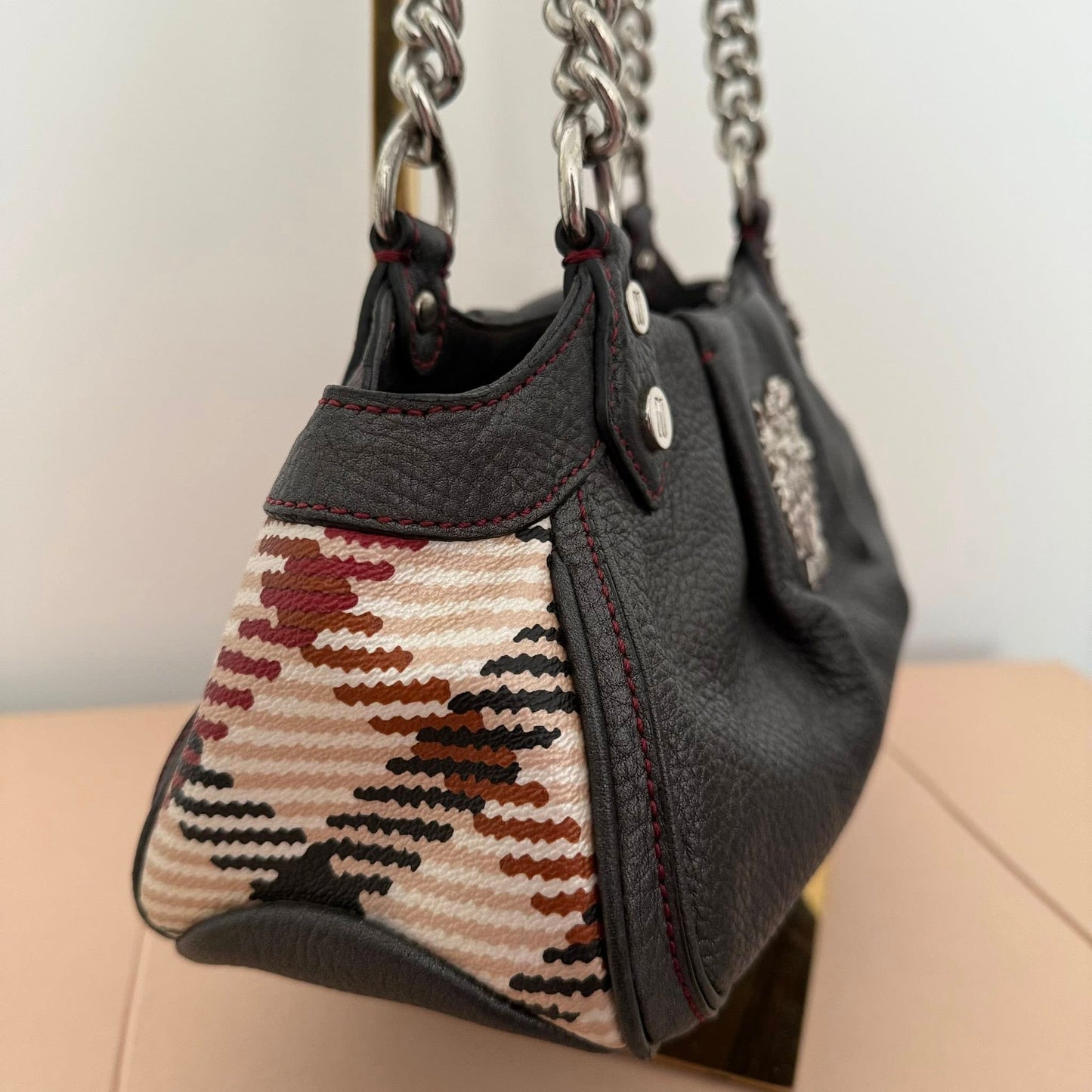 Pre-loved Daks Handbag/Shoulder Bag