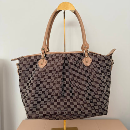 Pre-loved Sisley Tote/Shoulder Bag
