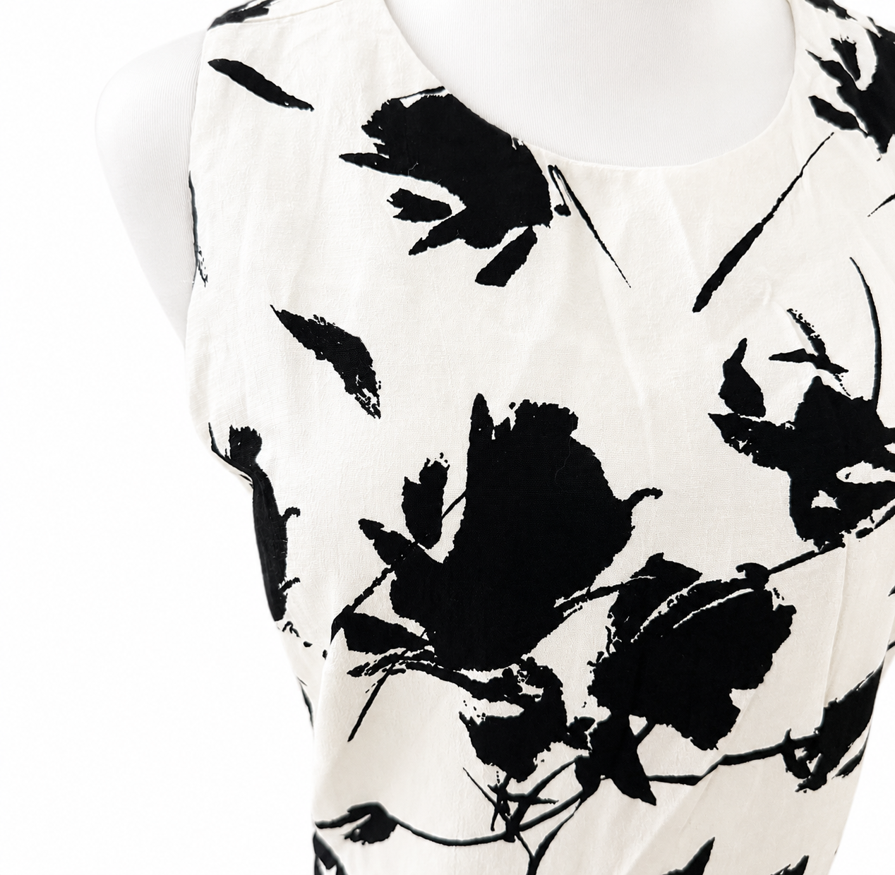 Zara Basic Black & White Floral Fit & Flare Dress Size S