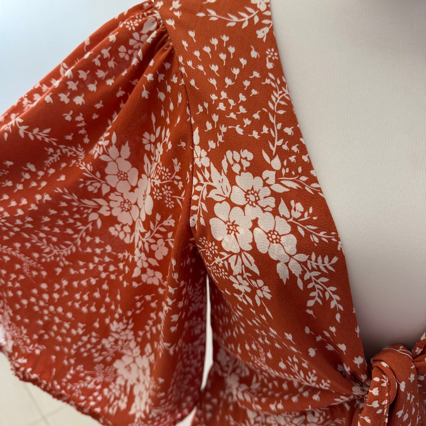 Here Comes The Sun Rust Floral Tie-Front Mini Dress Size AU 12 Pre-Loved