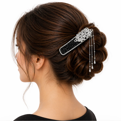 Luxe Rhinestone Hair Clip with Chains 25cm
